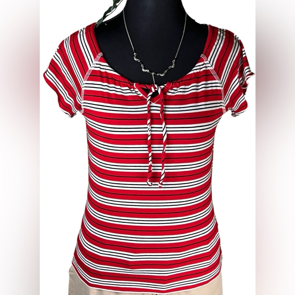90’s EYESHADOW STRIPED BABY TEE